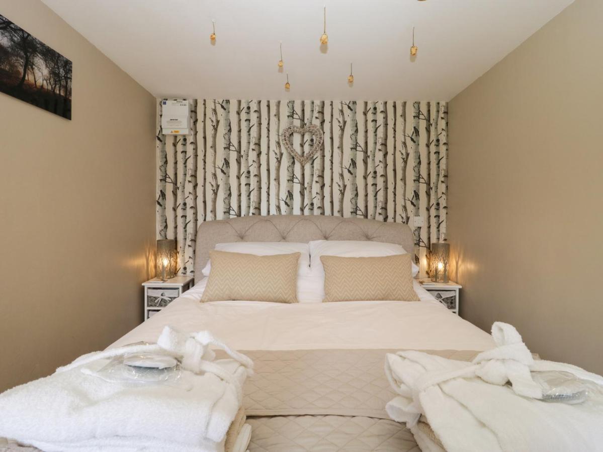 Pheasant Lodge ويمبورن مينستر المظهر الخارجي الصورة